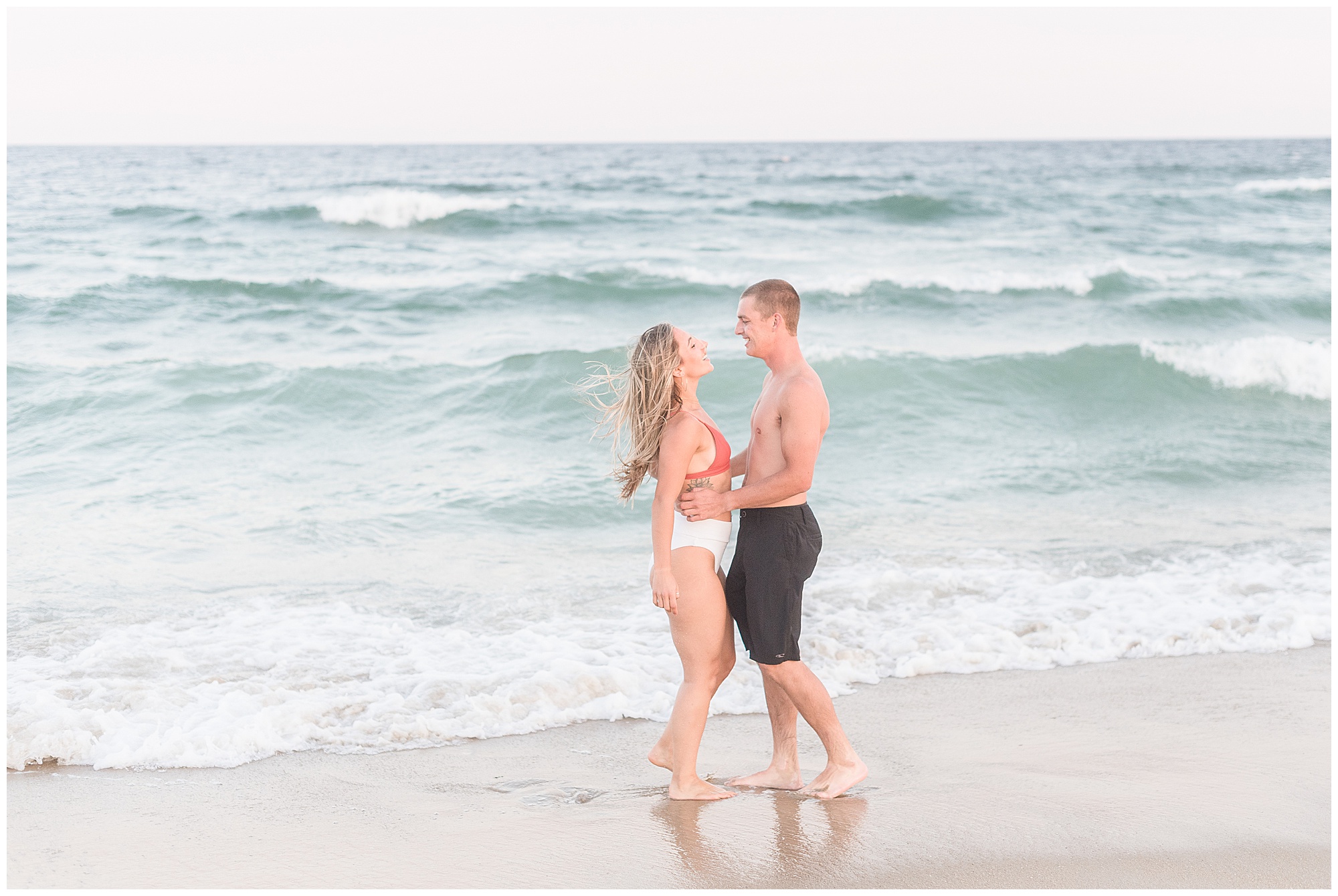 beach engagement photos