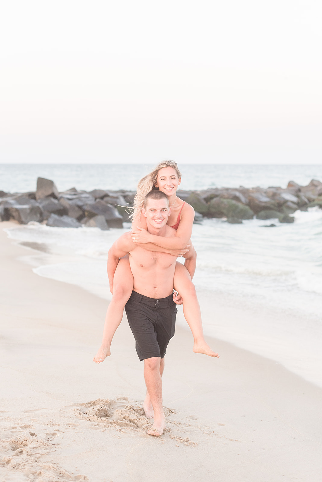 beach engagement photos