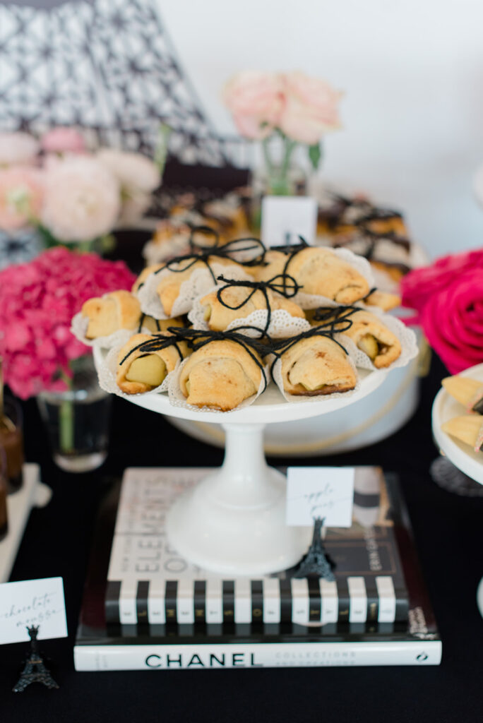 Party Feature} Lace & Pearls Bridal Shower! - Pizzazzerie